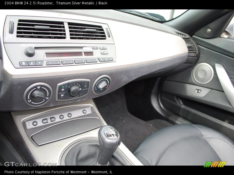 Titanium Silver Metallic / Black 2004 BMW Z4 2.5i Roadster