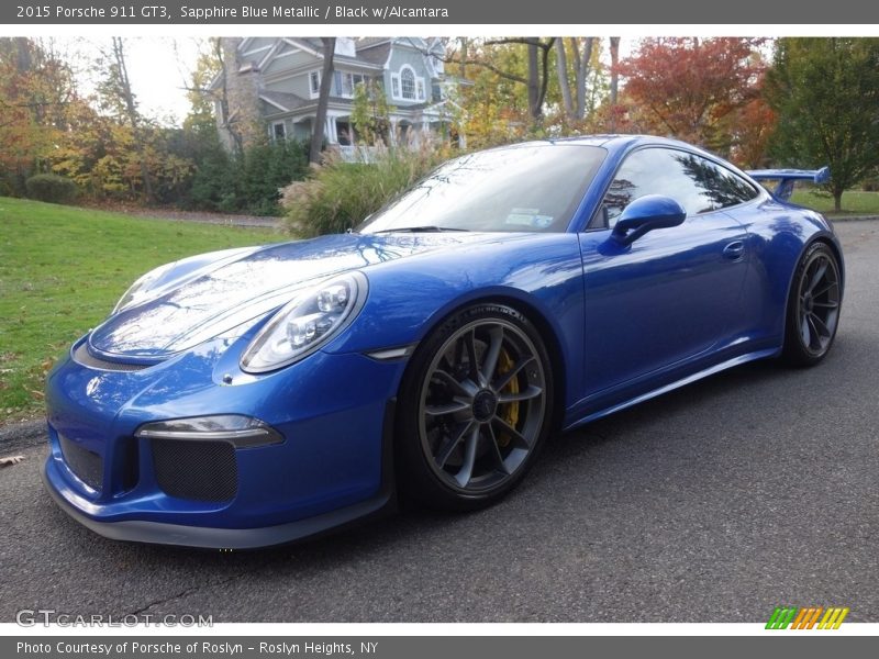 Front 3/4 View of 2015 911 GT3
