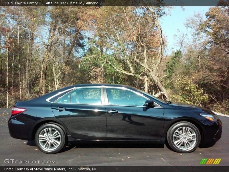 Attitude Black Metallic / Almond 2015 Toyota Camry SE
