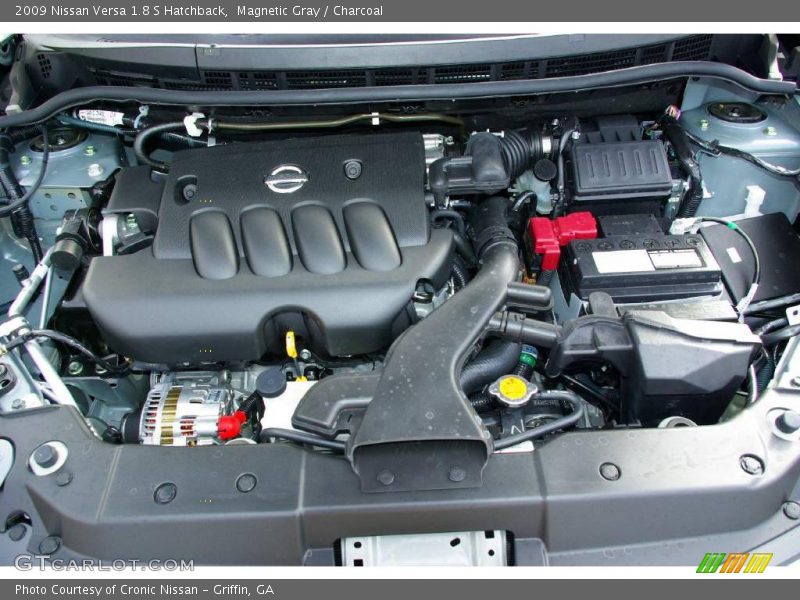 Magnetic Gray / Charcoal 2009 Nissan Versa 1.8 S Hatchback