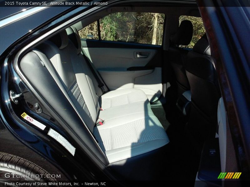 Attitude Black Metallic / Almond 2015 Toyota Camry SE