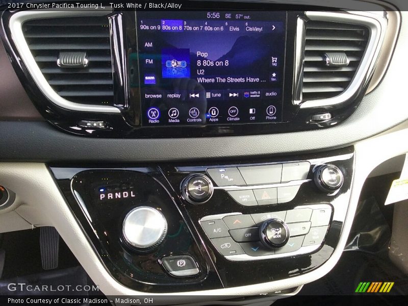 Tusk White / Black/Alloy 2017 Chrysler Pacifica Touring L