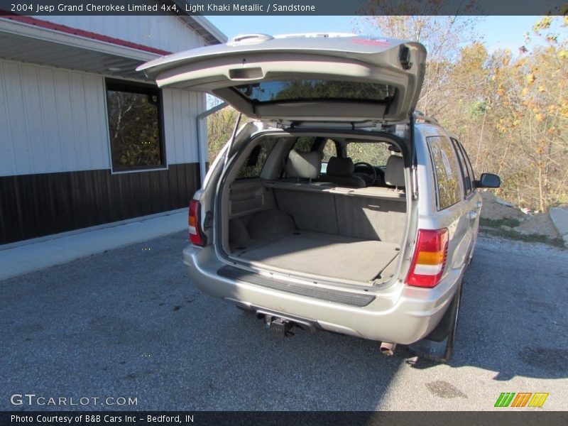 Light Khaki Metallic / Sandstone 2004 Jeep Grand Cherokee Limited 4x4