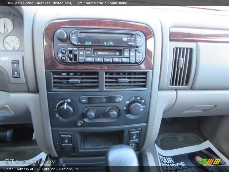 Light Khaki Metallic / Sandstone 2004 Jeep Grand Cherokee Limited 4x4