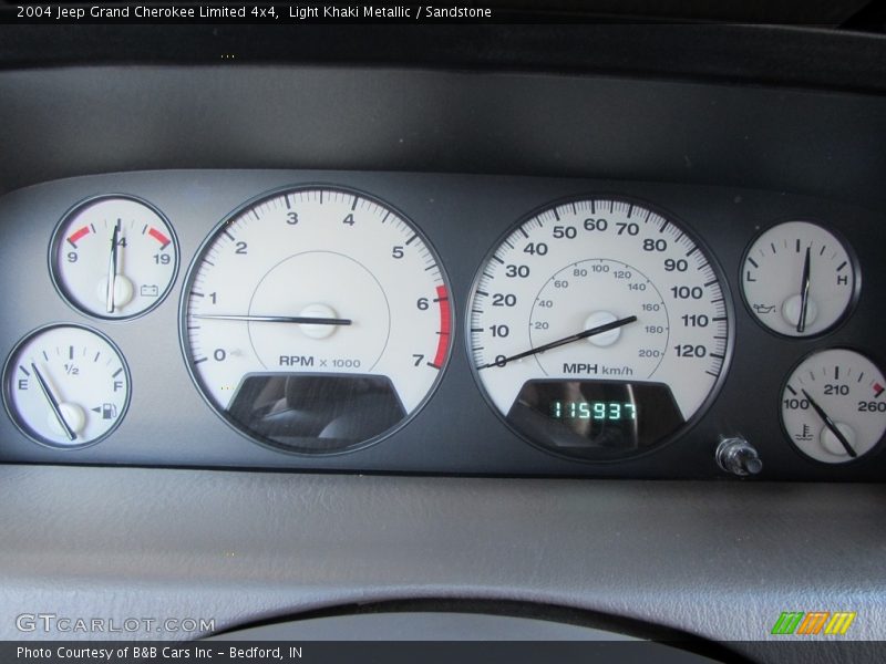 Light Khaki Metallic / Sandstone 2004 Jeep Grand Cherokee Limited 4x4