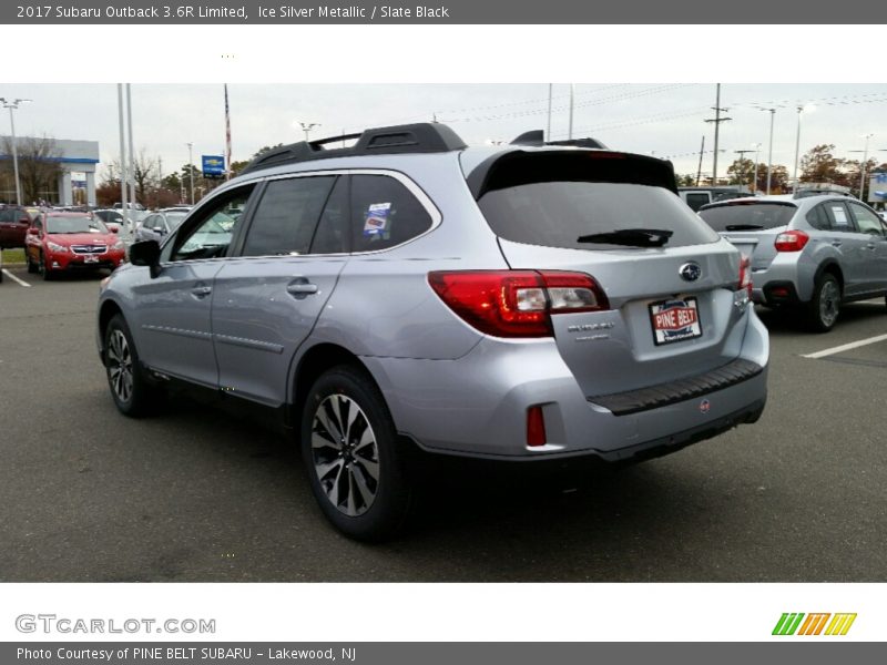 Ice Silver Metallic / Slate Black 2017 Subaru Outback 3.6R Limited