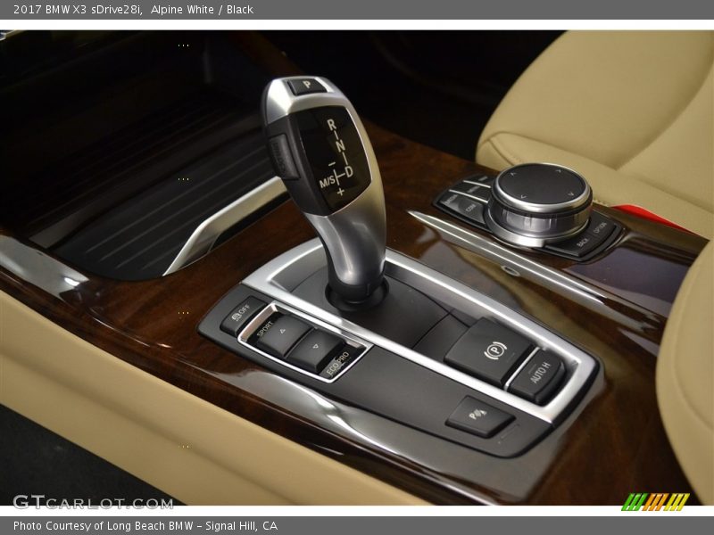 Alpine White / Black 2017 BMW X3 sDrive28i