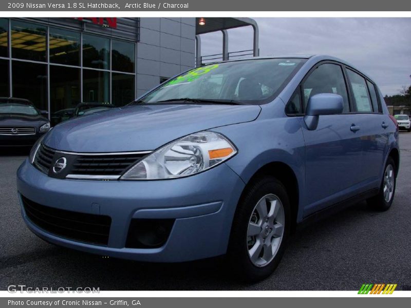Arctic Blue / Charcoal 2009 Nissan Versa 1.8 SL Hatchback