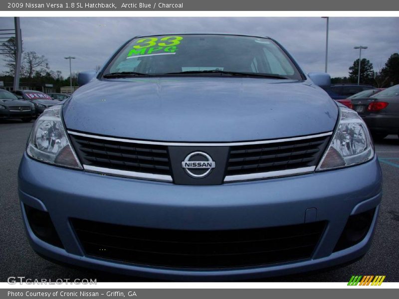 Arctic Blue / Charcoal 2009 Nissan Versa 1.8 SL Hatchback