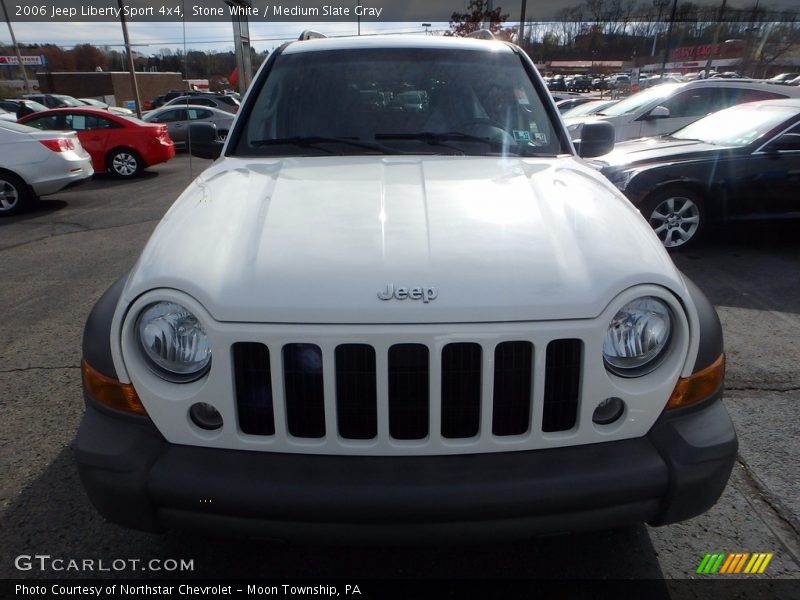 Stone White / Medium Slate Gray 2006 Jeep Liberty Sport 4x4