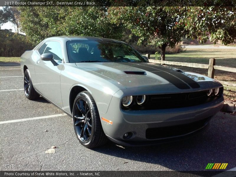 Destroyer Grey / Black 2017 Dodge Challenger SXT
