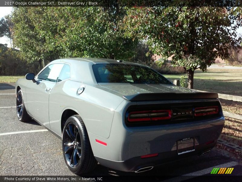 Destroyer Grey / Black 2017 Dodge Challenger SXT