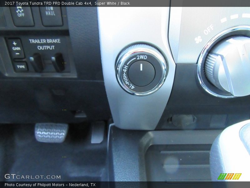 Super White / Black 2017 Toyota Tundra TRD PRO Double Cab 4x4