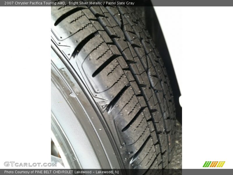 Bright Silver Metallic / Pastel Slate Gray 2007 Chrysler Pacifica Touring AWD