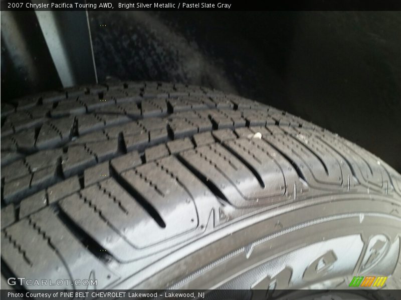 Bright Silver Metallic / Pastel Slate Gray 2007 Chrysler Pacifica Touring AWD