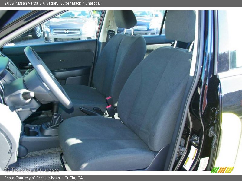 Super Black / Charcoal 2009 Nissan Versa 1.6 Sedan