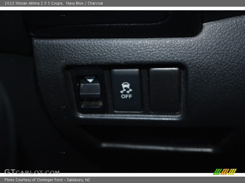 Navy Blue / Charcoal 2013 Nissan Altima 2.5 S Coupe