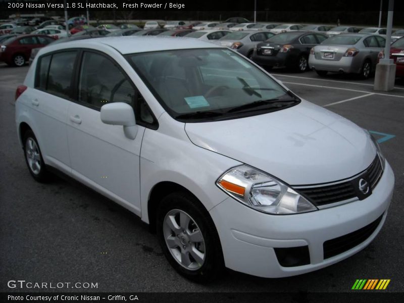 Fresh Powder / Beige 2009 Nissan Versa 1.8 SL Hatchback