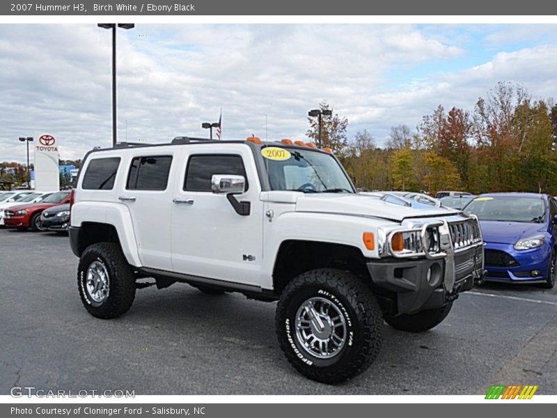 Birch White / Ebony Black 2007 Hummer H3