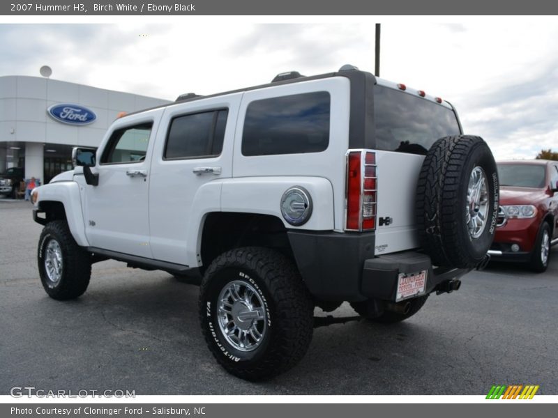 Birch White / Ebony Black 2007 Hummer H3