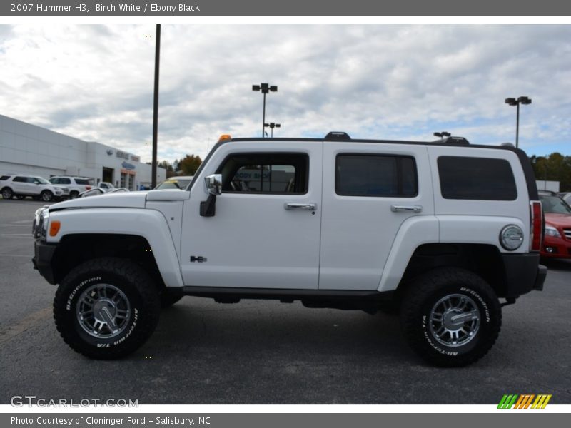 Birch White / Ebony Black 2007 Hummer H3