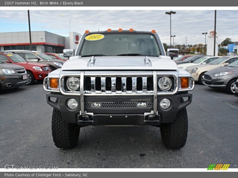 Birch White / Ebony Black 2007 Hummer H3