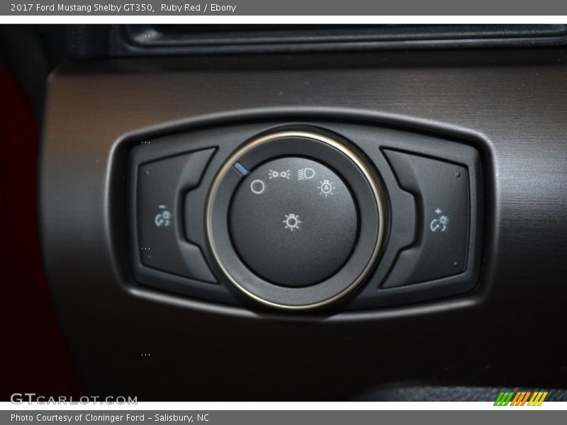 Controls of 2017 Mustang Shelby GT350