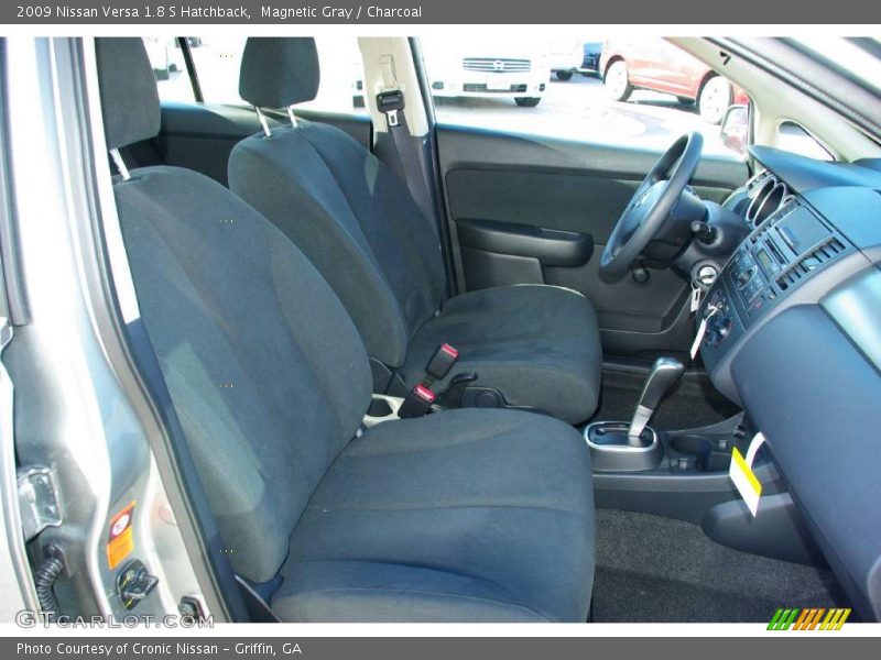 Magnetic Gray / Charcoal 2009 Nissan Versa 1.8 S Hatchback