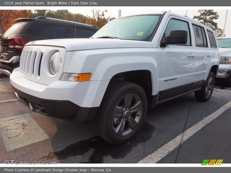 Bright White / Dark Slate Gray 2016 Jeep Patriot Sport