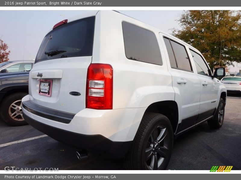 Bright White / Dark Slate Gray 2016 Jeep Patriot Sport