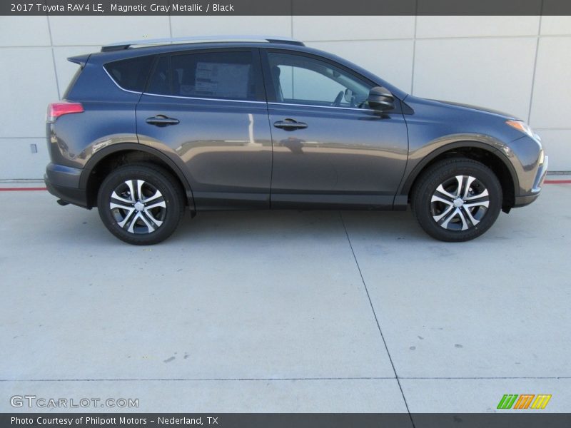 Magnetic Gray Metallic / Black 2017 Toyota RAV4 LE
