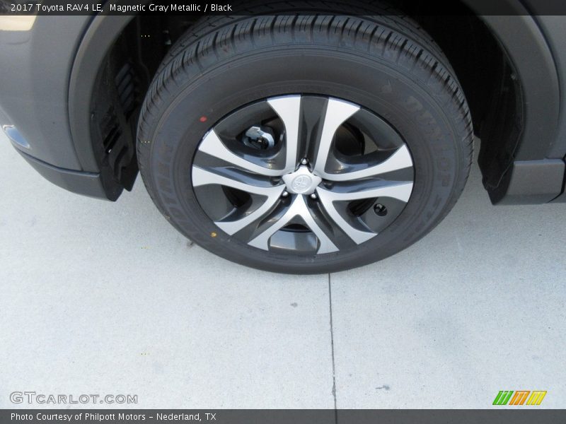 Magnetic Gray Metallic / Black 2017 Toyota RAV4 LE