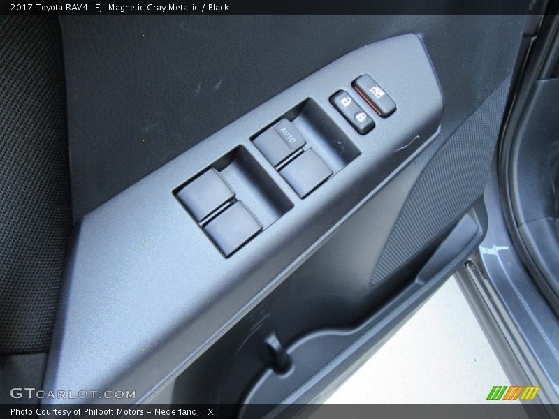 Magnetic Gray Metallic / Black 2017 Toyota RAV4 LE