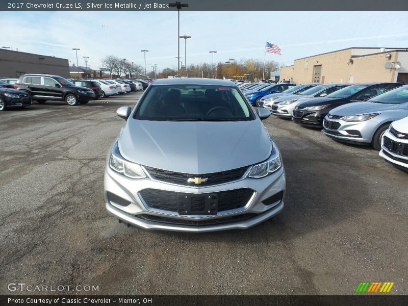 Silver Ice Metallic / Jet Black 2017 Chevrolet Cruze LS