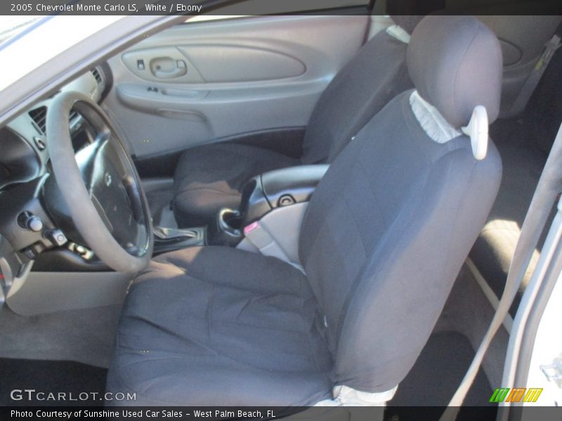 White / Ebony 2005 Chevrolet Monte Carlo LS