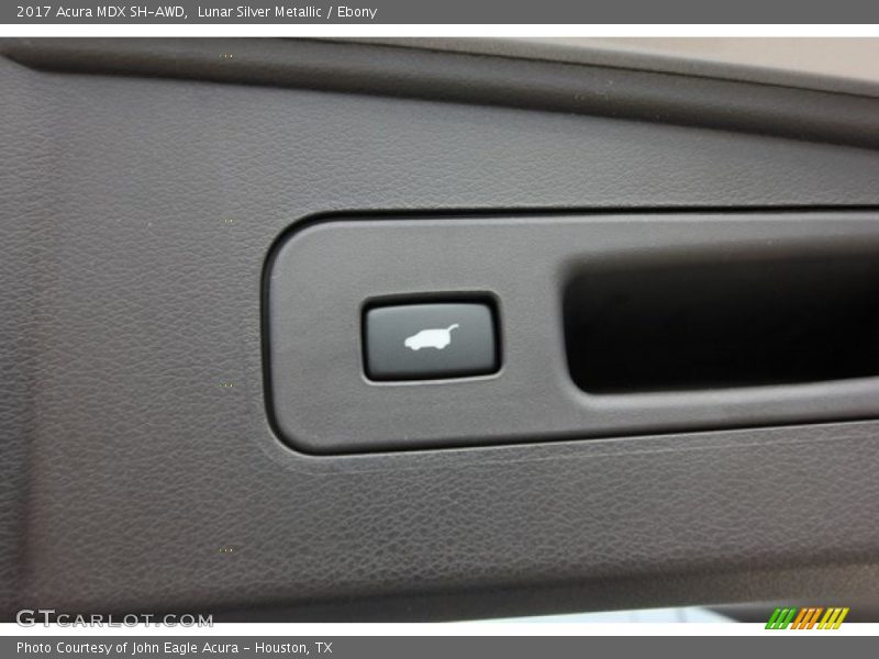 Lunar Silver Metallic / Ebony 2017 Acura MDX SH-AWD
