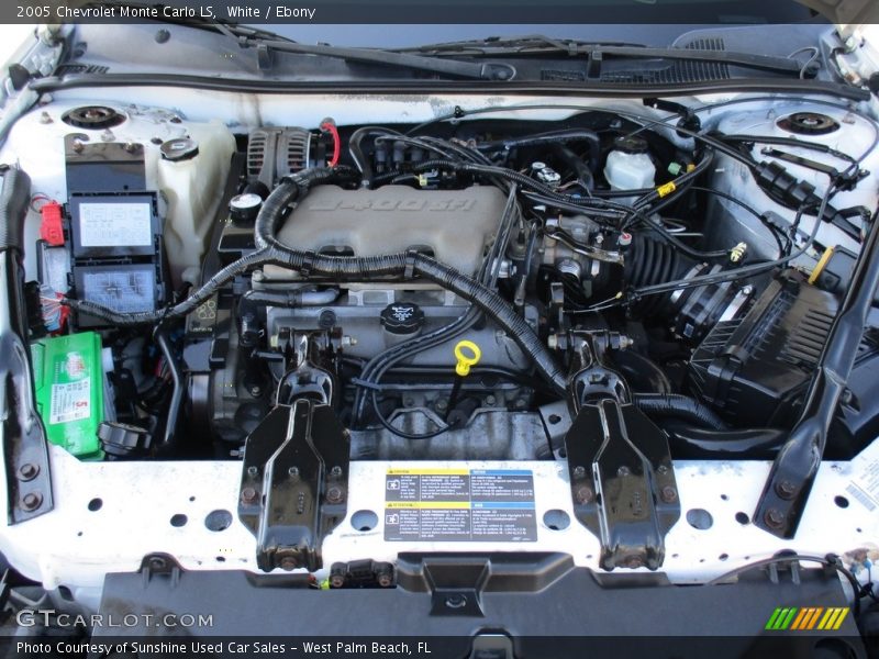 White / Ebony 2005 Chevrolet Monte Carlo LS