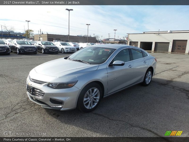 Silver Ice Metallic / Jet Black 2017 Chevrolet Malibu LT