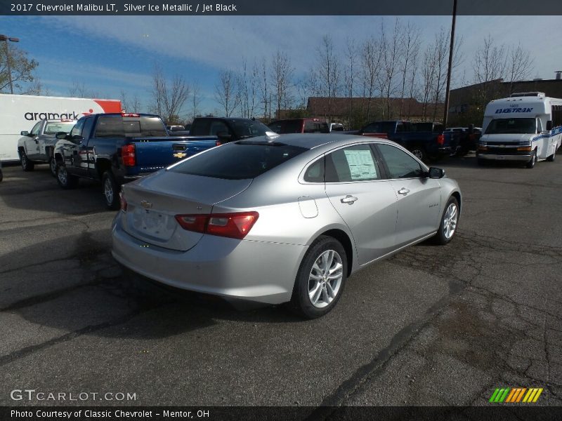Silver Ice Metallic / Jet Black 2017 Chevrolet Malibu LT