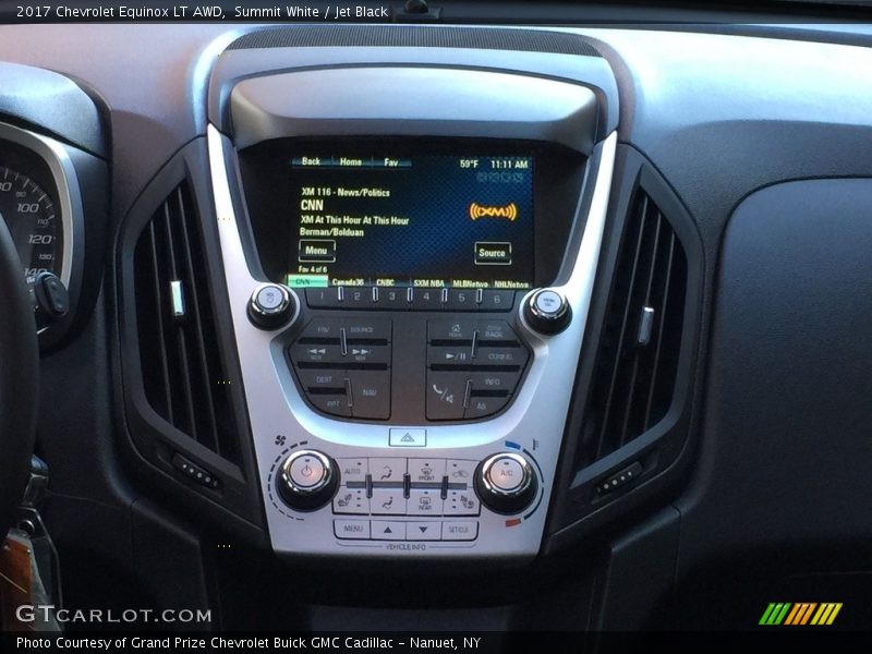 Summit White / Jet Black 2017 Chevrolet Equinox LT AWD