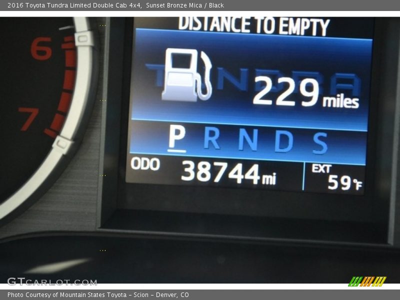 Sunset Bronze Mica / Black 2016 Toyota Tundra Limited Double Cab 4x4