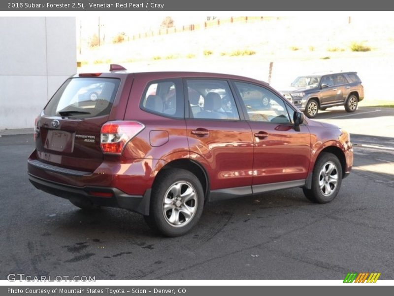 Venetian Red Pearl / Gray 2016 Subaru Forester 2.5i