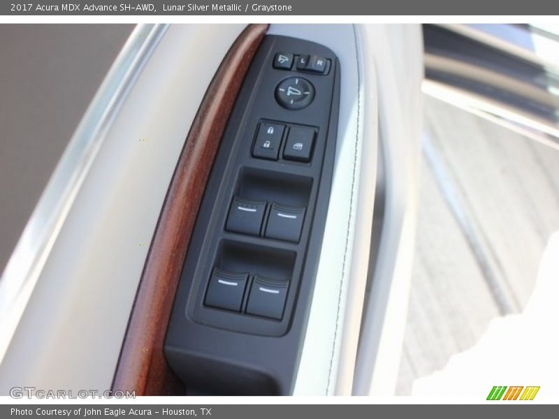 Controls of 2017 MDX Advance SH-AWD