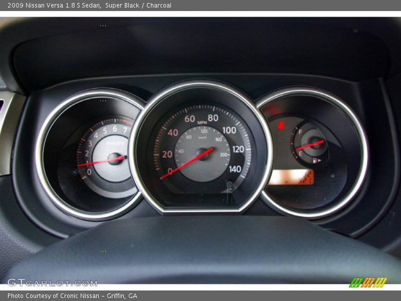 Super Black / Charcoal 2009 Nissan Versa 1.8 S Sedan