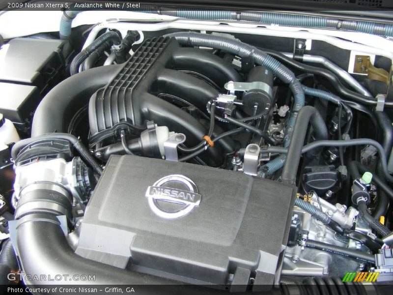 Avalanche White / Steel 2009 Nissan Xterra S