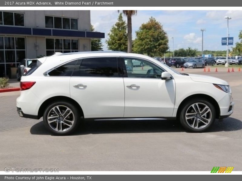 White Diamond Pearl / Parchment 2017 Acura MDX Advance