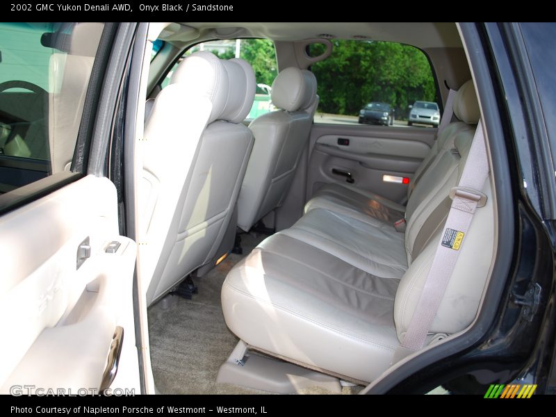 Onyx Black / Sandstone 2002 GMC Yukon Denali AWD