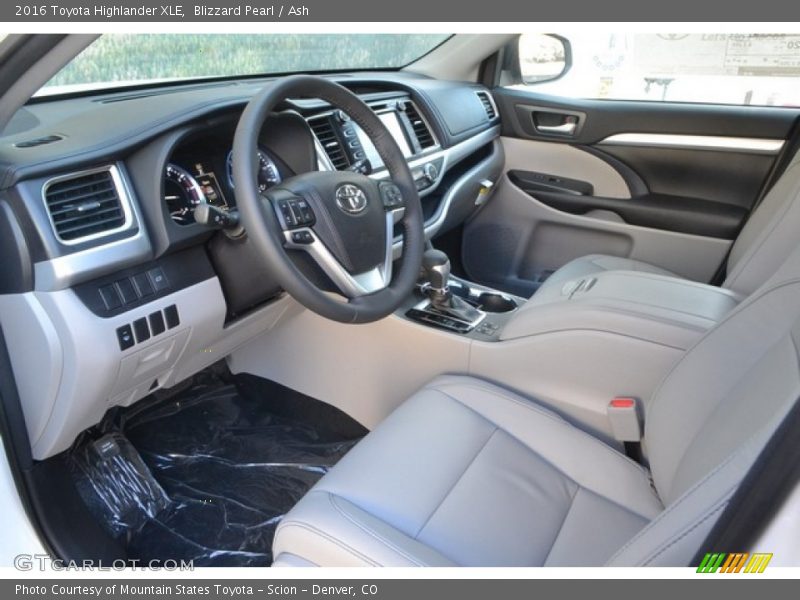 Blizzard Pearl / Ash 2016 Toyota Highlander XLE