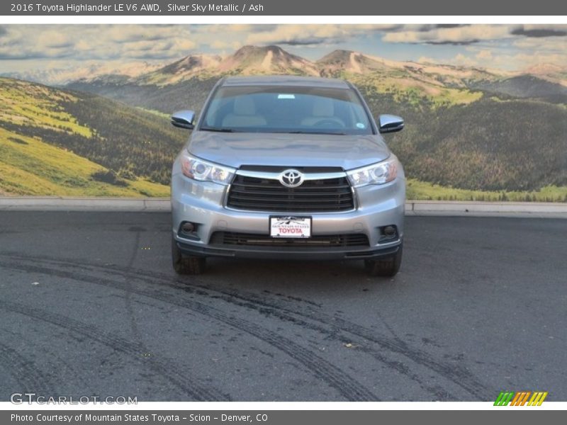 Silver Sky Metallic / Ash 2016 Toyota Highlander LE V6 AWD