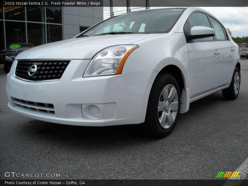 Fresh Powder White / Beige 2009 Nissan Sentra 2.0